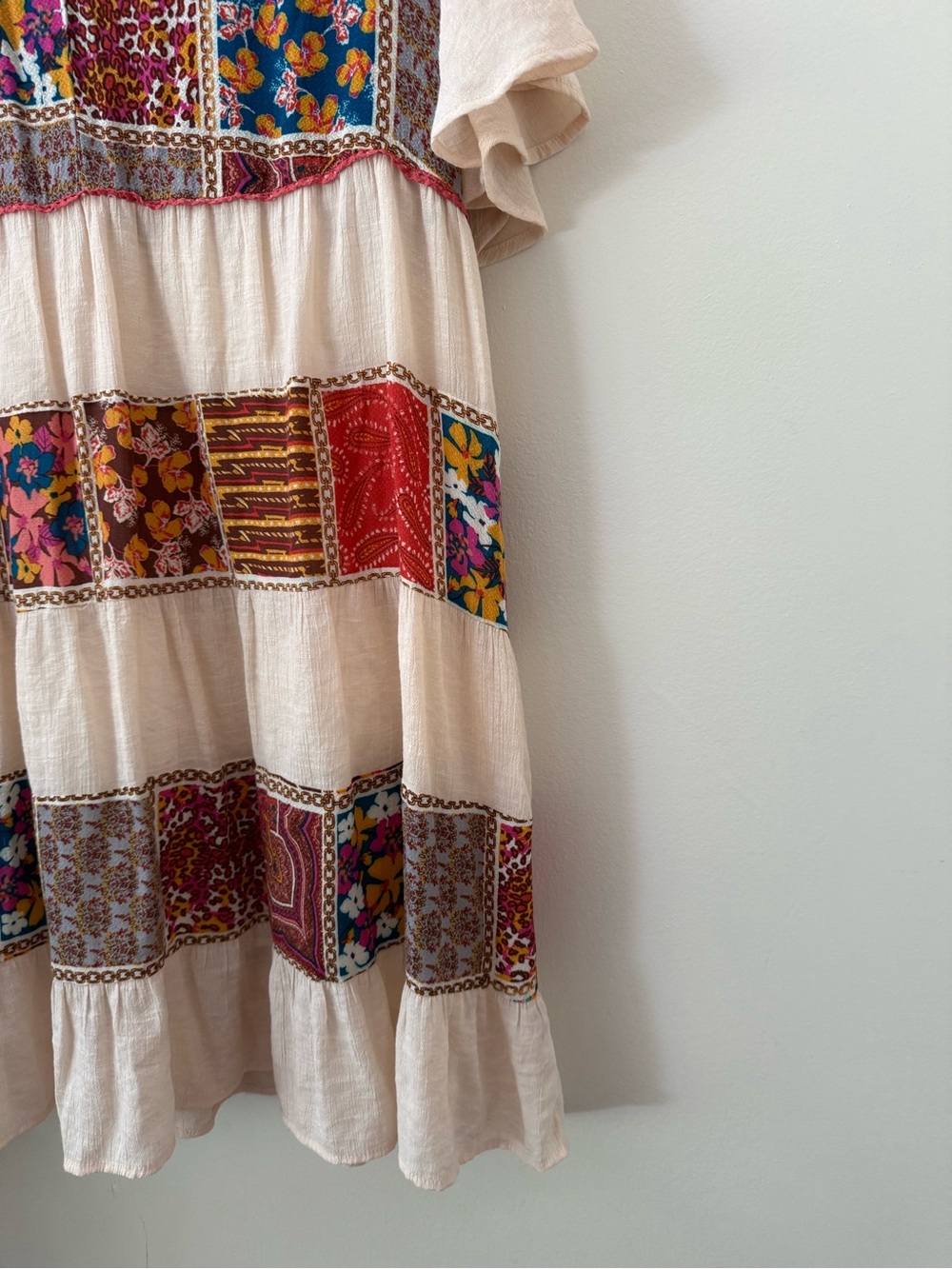Patchwork Boho Mini Swing Dress Floral Cream Flutter Sleeve Size 1XL - Picture 4 of 9